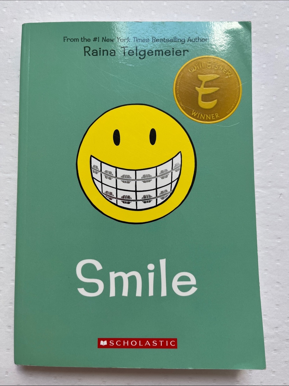 Raina Telgemeier Smile Graphic Novel Scholastic Paperback Book